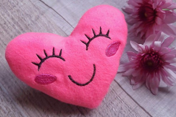 Stuffie Heart ITH Toys: A Boutique Apparel Review